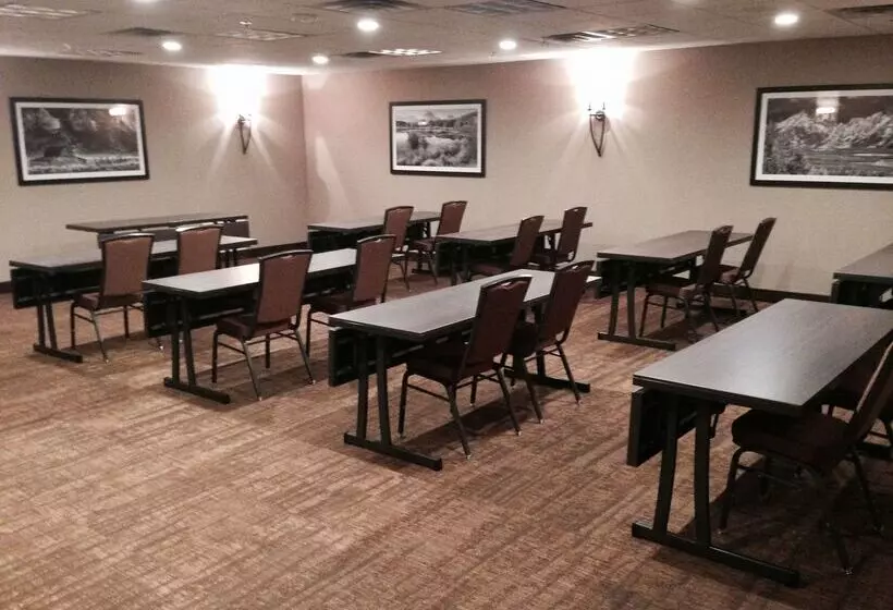 Szálloda Best Western Cottontree Inn