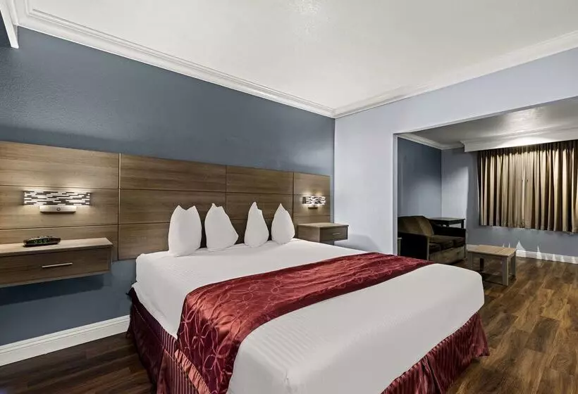 Best Western Moreno Hotel & Suites