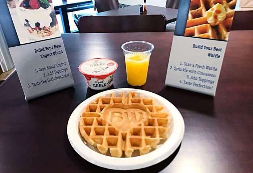 فندق Best Western Oak Manor