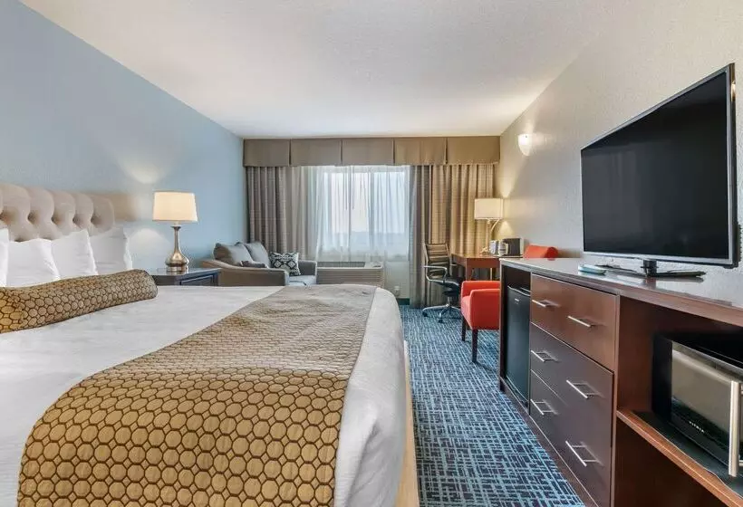 Отель Best Western On The River