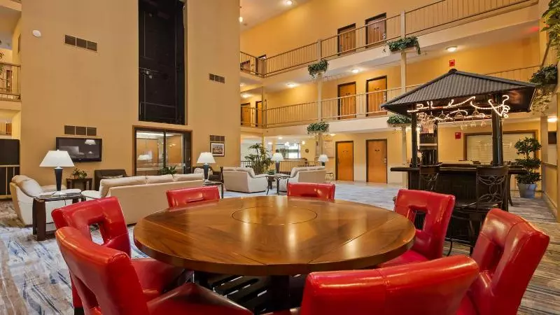 Отель Best Western On The River