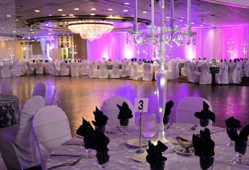 בית מלון כפרי Best Western Plus Wilkes Barre Center City