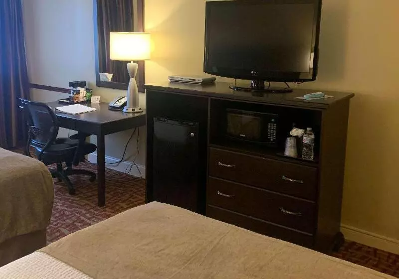 호텔 Best Western Plus Wilkes Barre Center City