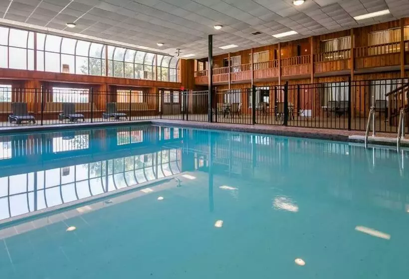 Hotel Sturgis Lodge And Suites