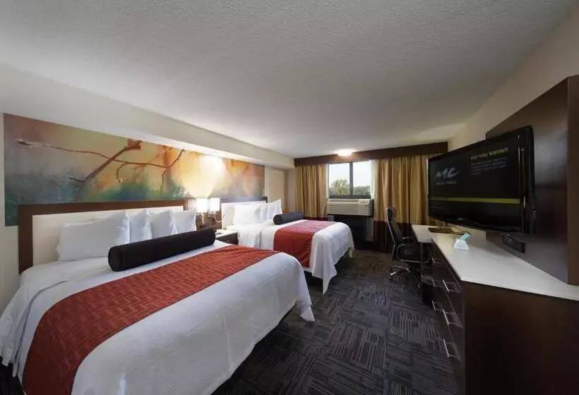 فندق Holiday Inn Brookfield Milwaukee, An Ihg
