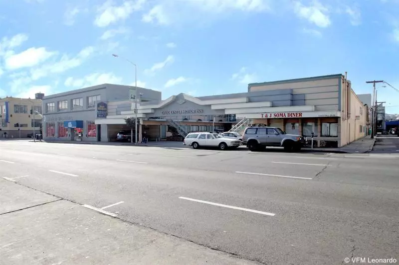 فندق Civic Center Motor Inn