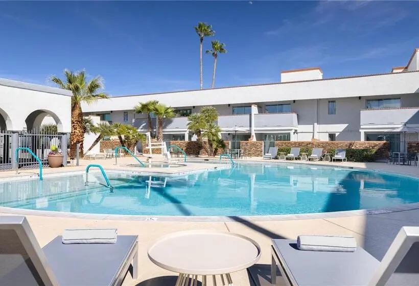هتل La Quinta By Wyndham Tucson   Reid Park
