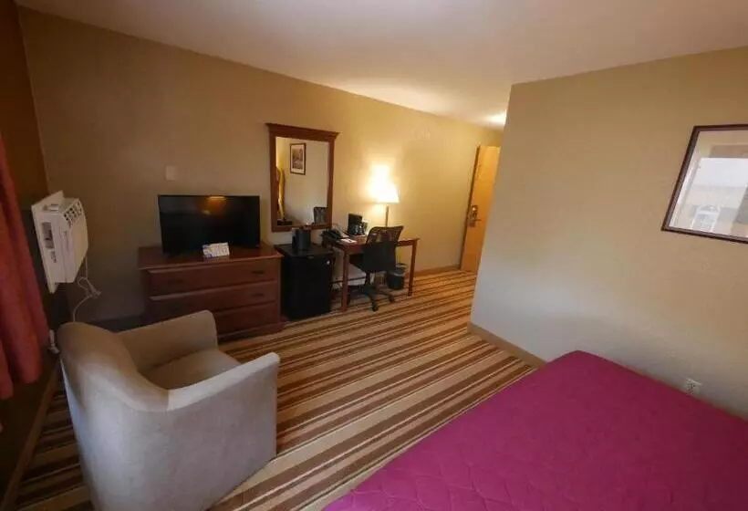 בית מלון כפרי Magnuson Copper Crown