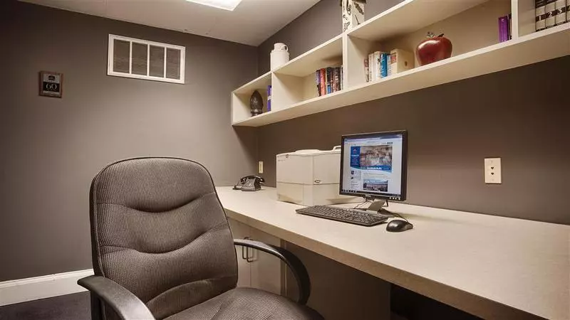 Отель Old Colony Inn Alexandria