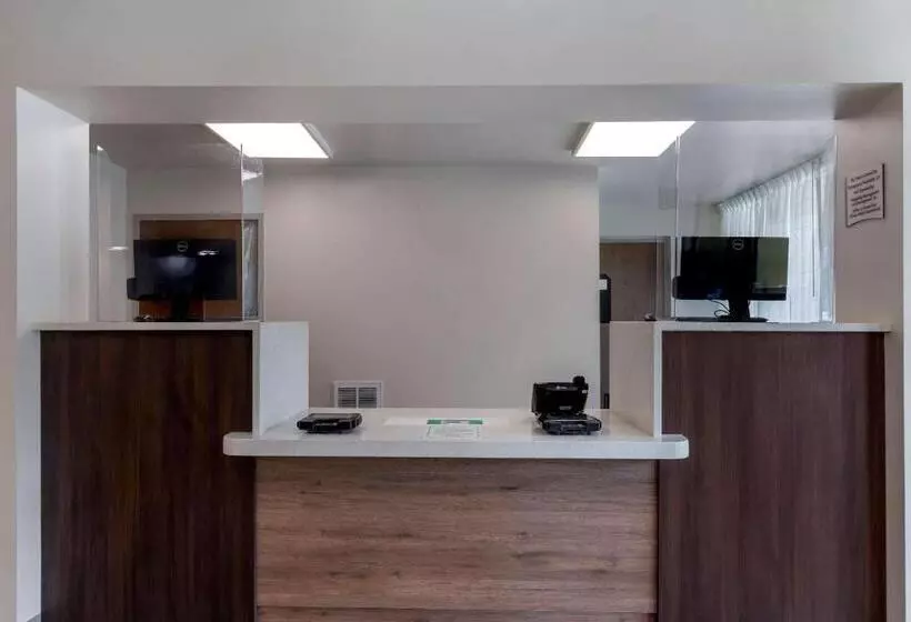 호텔 Quality Inn Saint Petersburg Northtampa Bay