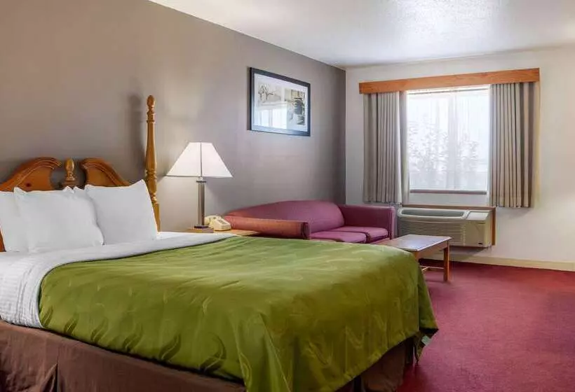 בית מלון כפרי Quality Inn & Suites