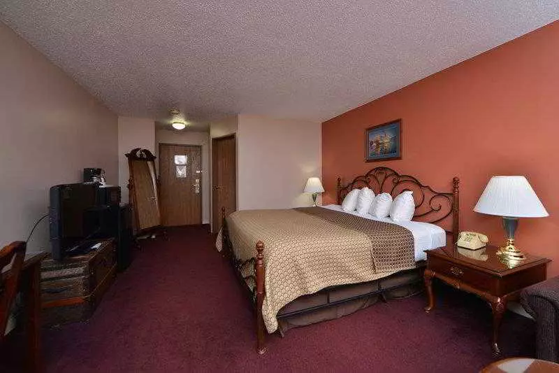 בית מלון כפרי Quality Inn & Suites