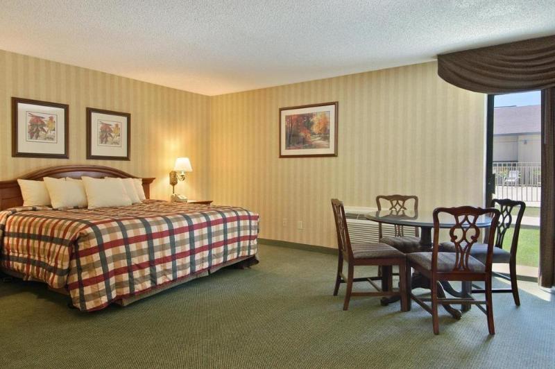 בית מלון כפרי Red Lion  Twin Falls