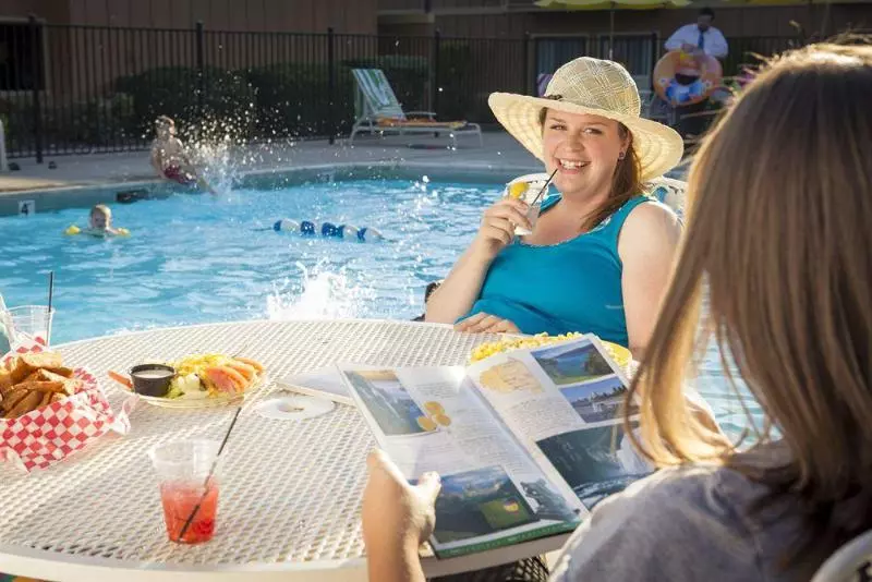 هتل Red Lion  Twin Falls