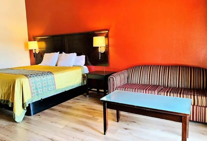 ホテル Rodeway Inn Fallbrook Downtown