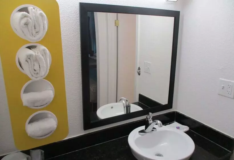 Motel 6 Chattanooga   Airport