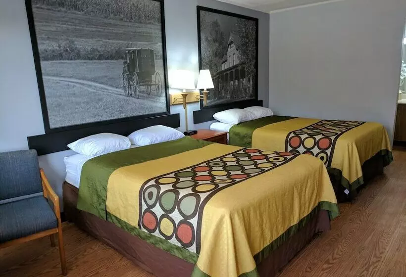 Отель Sprucewood Inn