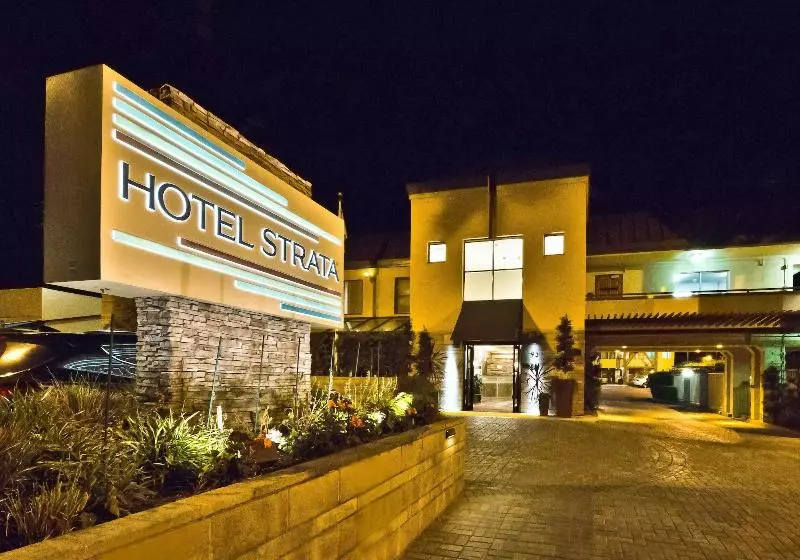 호텔 Strata