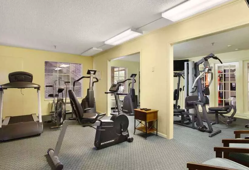 호텔 Super 8 By Wyndham New Iberia