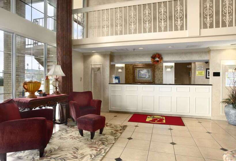 فندق Super 8 By Wyndham New Iberia