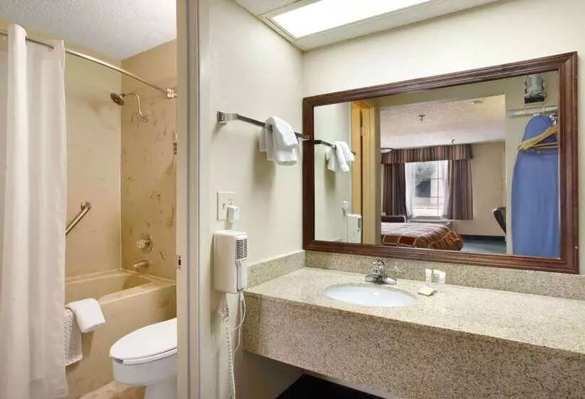 호텔 Super 8 By Wyndham New Iberia