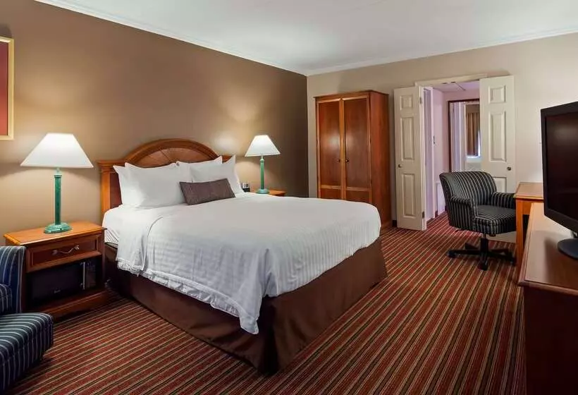 هتل Brandywine Valley Inn Surestay Plus By Best Western