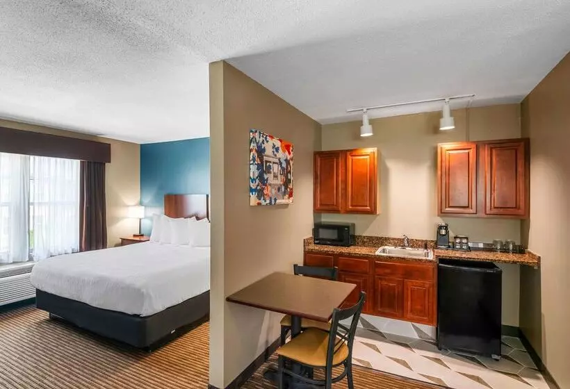 The Hotel Saratoga, Ascend Hotel Collection