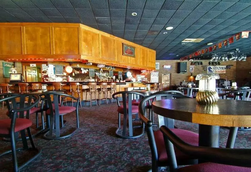 Palm Aire Hotel And Suites