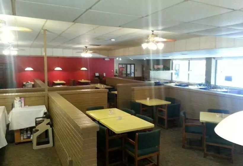 Palm Aire Hotel And Suites