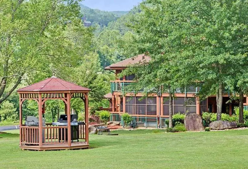 リゾートホテル Hilton Vacation Club Bent Creek Golf Village Gatlinburg
