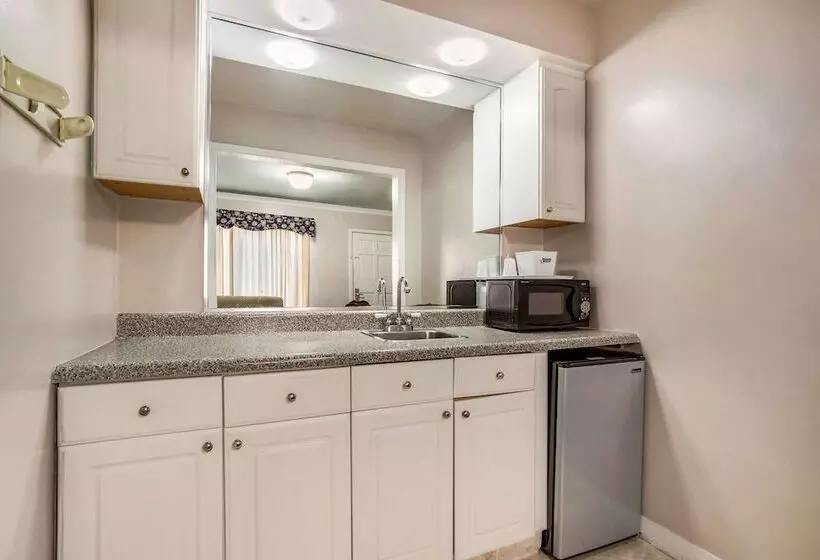 酒店 Americas Best Value Inn Historic Clewiston Inn