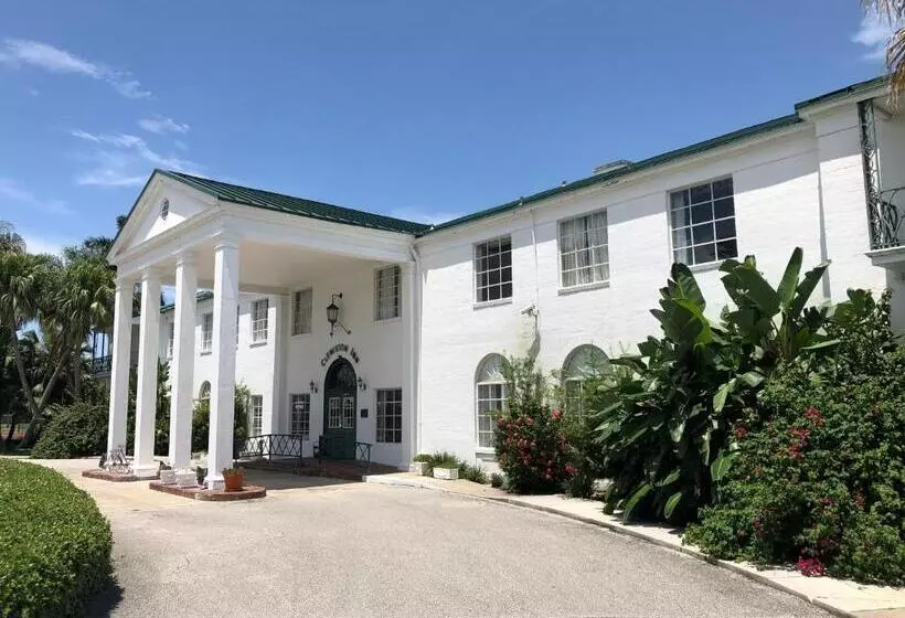 酒店 Americas Best Value Inn Historic Clewiston Inn