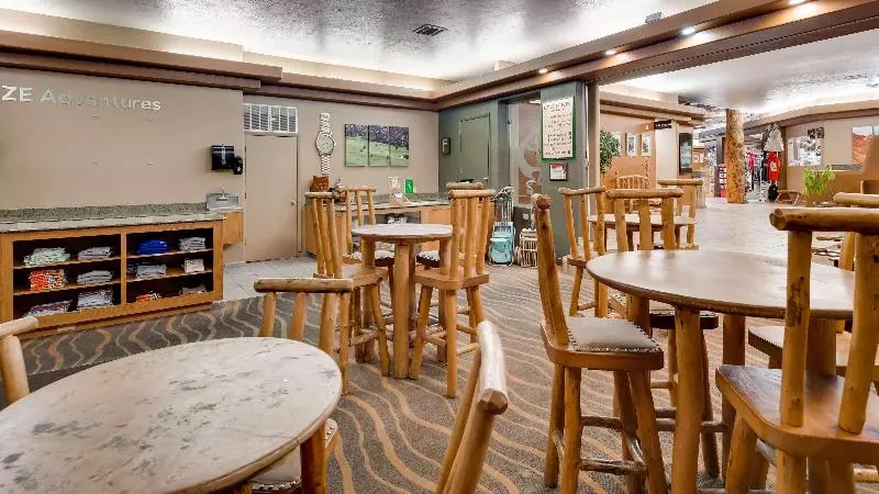 ホテル Best Western East Zion Thunderbird Lodge