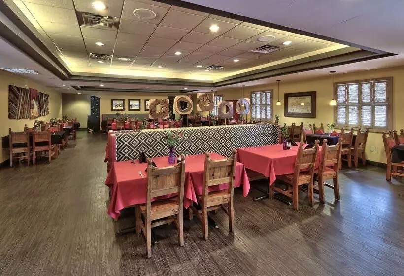 Отель Best Western Plus Rio Grande Inn