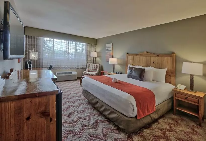 Отель Best Western Plus Rio Grande Inn