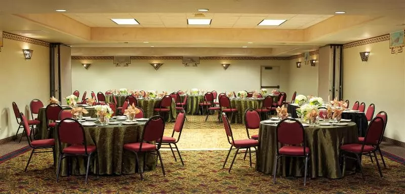 Отель Best Western Plus Rio Grande Inn