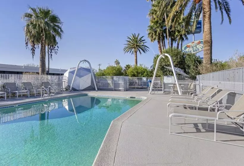 호텔 Best Western Space Age Lodge