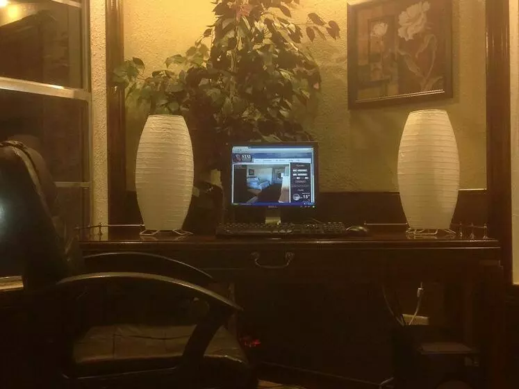 Отель Best Western Sunday House Inn