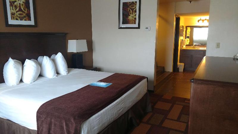 فندق Best Western Tower West Lodge