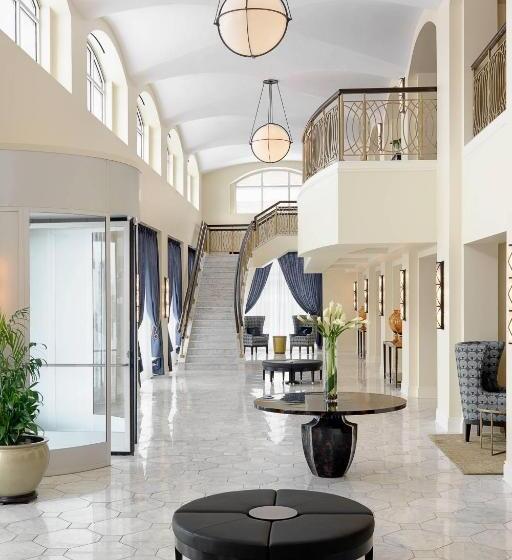 Hotel Blackhawk, Autograph Collection