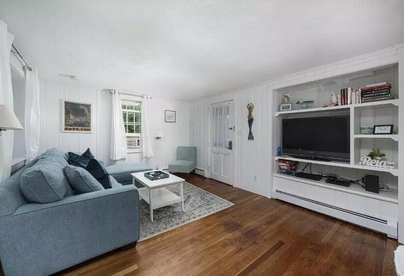 Hotelli Captain Gosnold Village