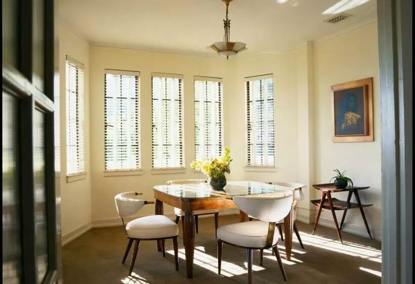 هتل Chateau Marmont