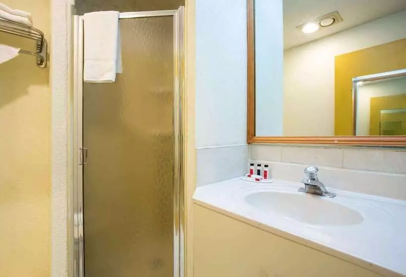 酒店 Days Inn By Wyndham Runnemede Philadelphia Area