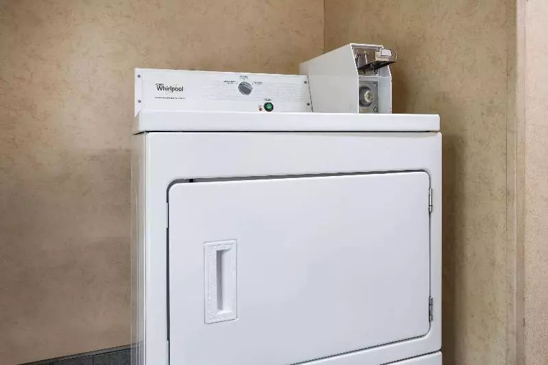 酒店 Days Inn By Wyndham Runnemede Philadelphia Area