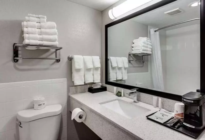 Otel Days Inn & Suites By Wyndham Spokane