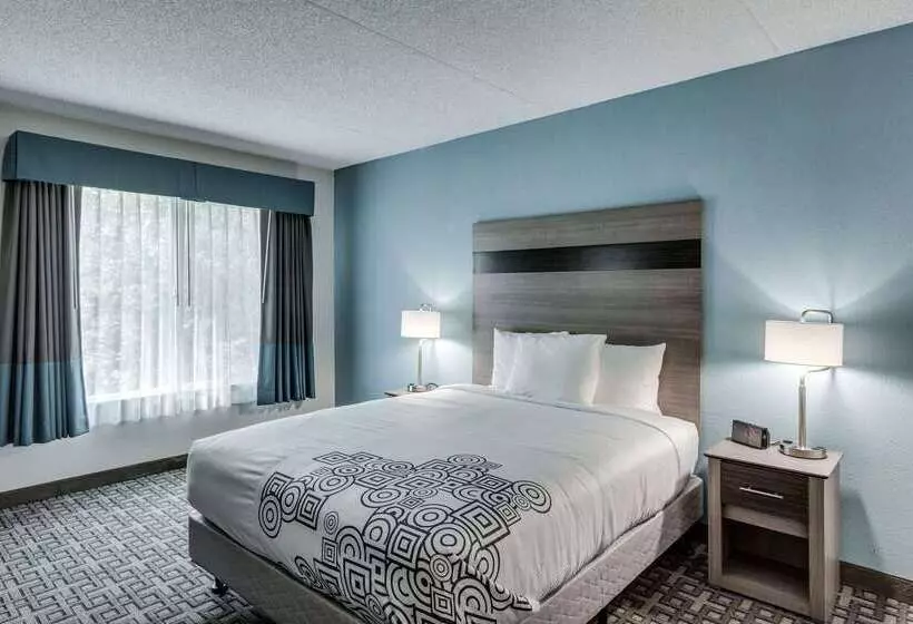 Otel Days Inn & Suites By Wyndham Spokane