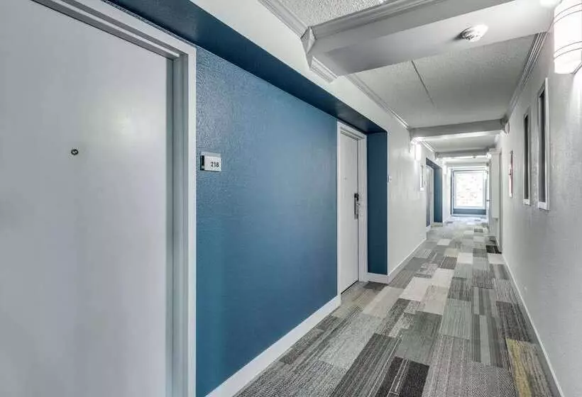 Otel Days Inn & Suites By Wyndham Spokane