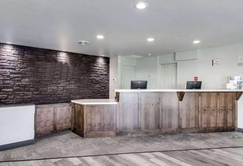 Otel Days Inn & Suites By Wyndham Spokane