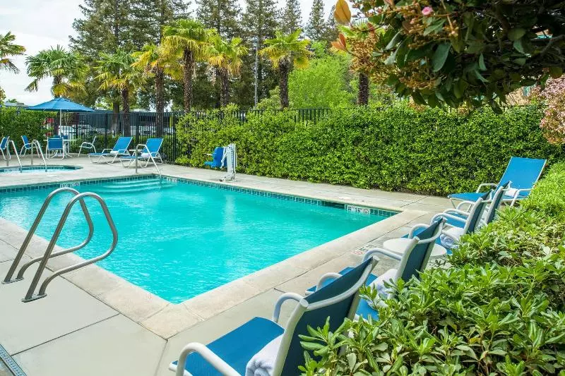 فندق Fairfield Inn Sacramento Cal Expo