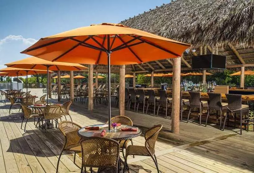 酒店 Hilton Cocoa Beach Oceanfront